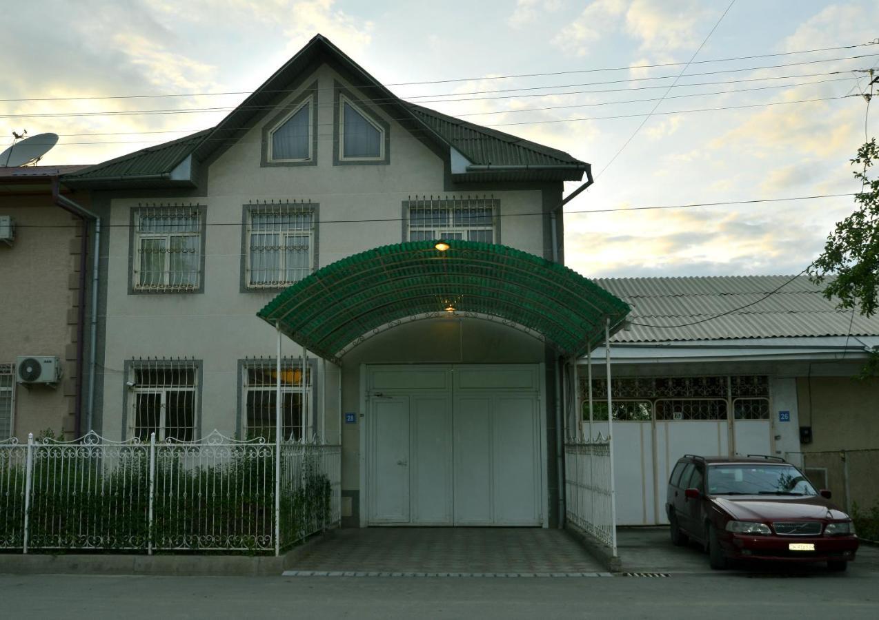 أوش Astoria B&B المظهر الخارجي الصورة